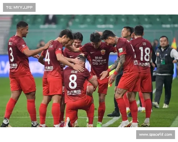 中超赛场激情四溢 回顾本轮精彩比赛瞬间与亮点表现 中超赛场激情四溢 回顾本轮精彩比赛瞬间与亮点表现